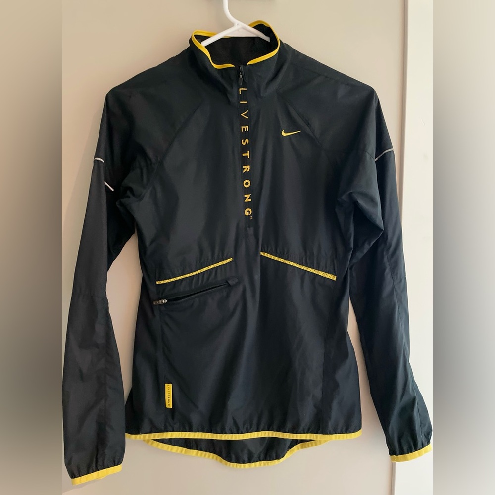 XS Nike Livestrong Quarter Zip. Like new!